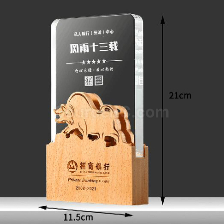 客製化牛氣沖天水晶獎座禮品