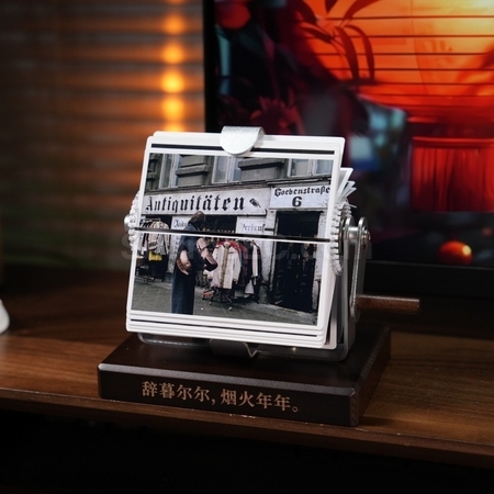 客製化手搖動態翻頁臺歷/相冊禮品