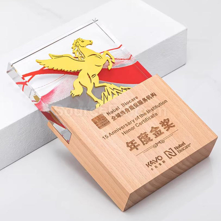 客製化馬年水晶獎座禮品