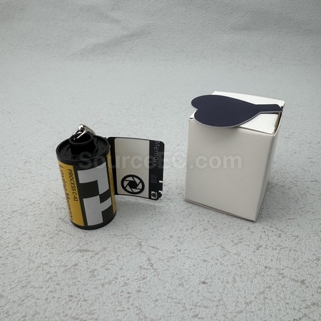 禮品相架, 客製相框, 金屬相架, 木製相架, 亞加力相架, 水晶相框, 皮製相框, 磁石相框, 環保相框, 電子數碼相框, 創意相架, 相本, 客製相冊, 相簙, 客製禮品, 禮贈品公司, 台灣禮品, 紀念品, 禮品批發商, 客製化商品, 企業禮品, 商務禮品, 文具, 文儀用品, 環保禮品, 客製禮物, 禮物包裝